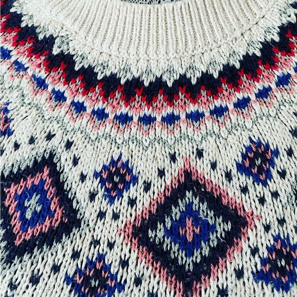 OLD NAVY SWEATER - Picture 10 of 14